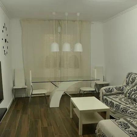 Piso Moderno En Casco Antiguo Proximo A La Playa *